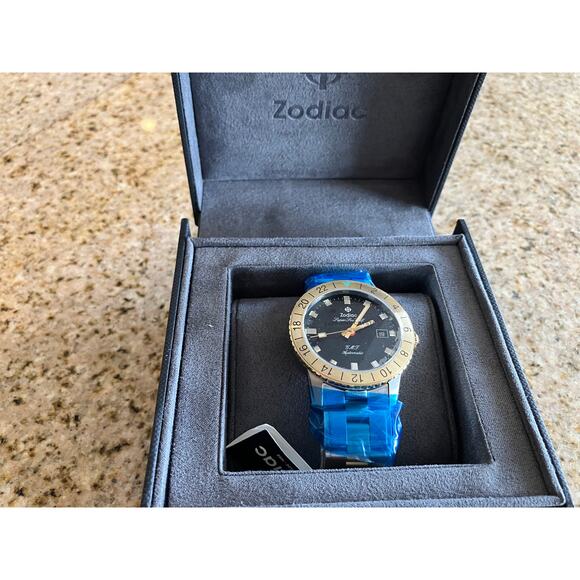 Zodiac Super Sea Wolf GMT ZO9406 - Picture 2 of 13